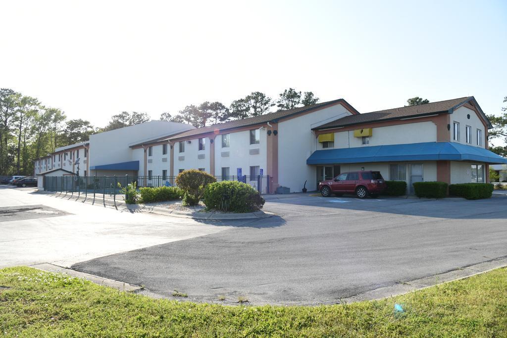 Econo Lodge Cherry Point ハブロック エクステリア 写真