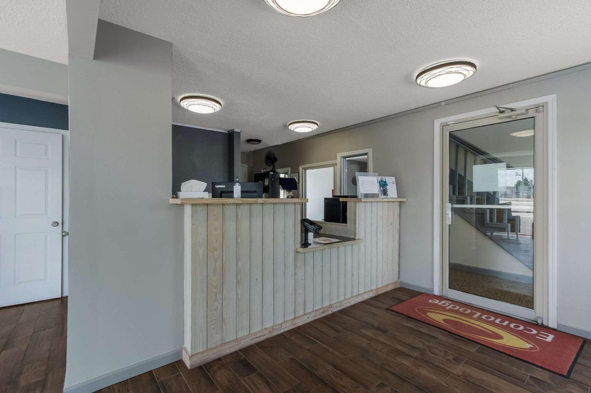 Econo Lodge Cherry Point ハブロック エクステリア 写真